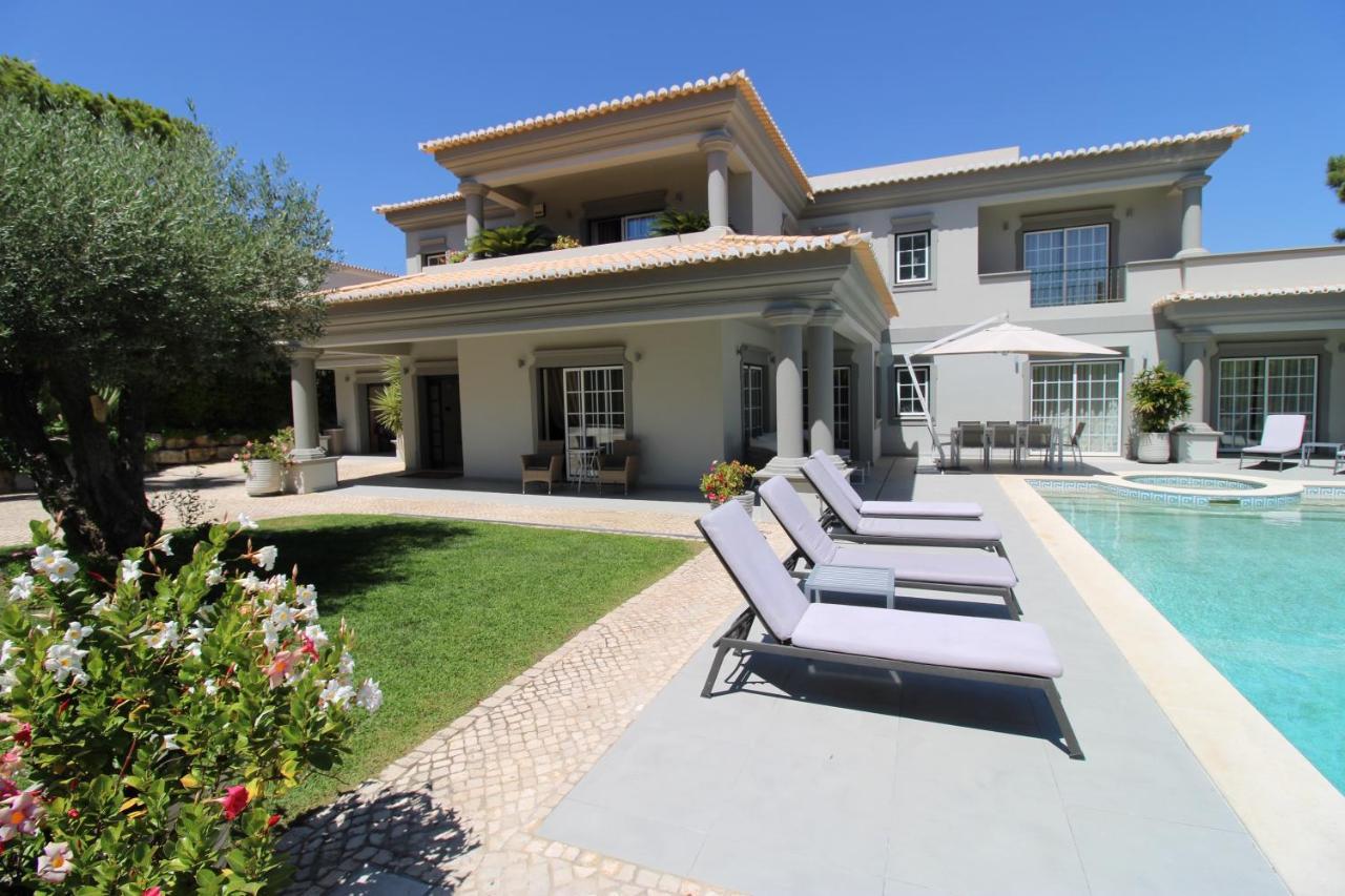 Charming Exceptional Golf Villa In Algarve Фару Экстерьер фото