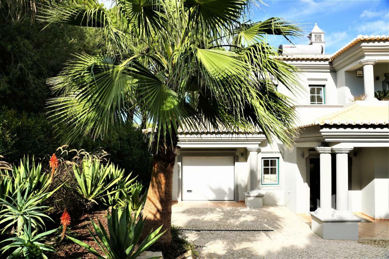 Charming Exceptional Golf Villa In Algarve Фару Экстерьер фото