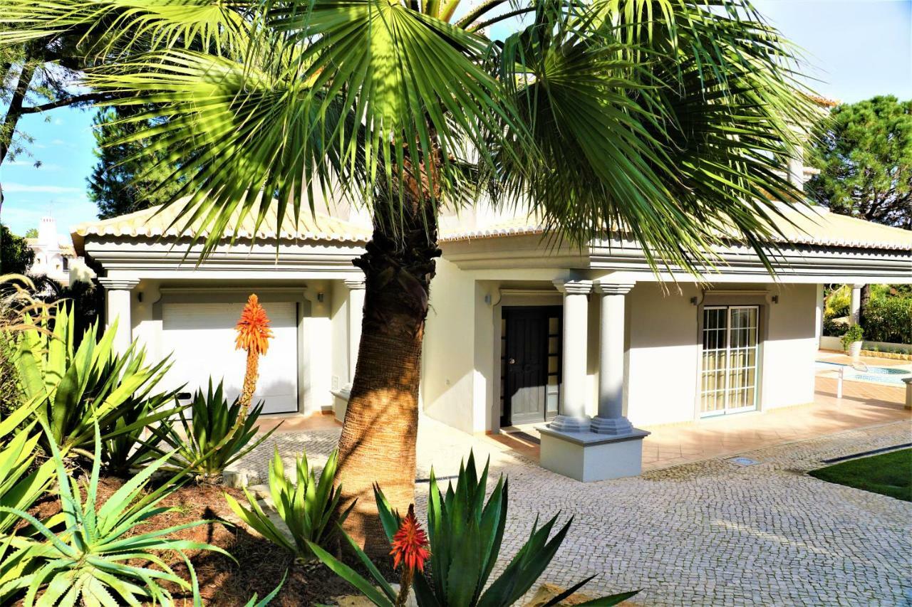 Charming Exceptional Golf Villa In Algarve Фару Экстерьер фото